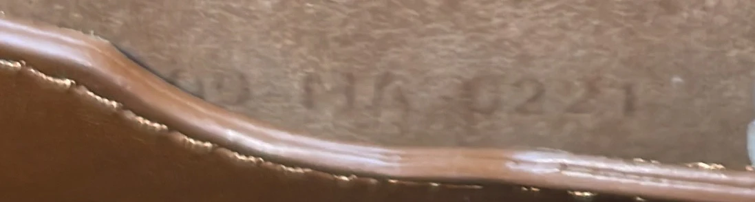 Bobby Flap Bag Leather Medium - Deep Luxury