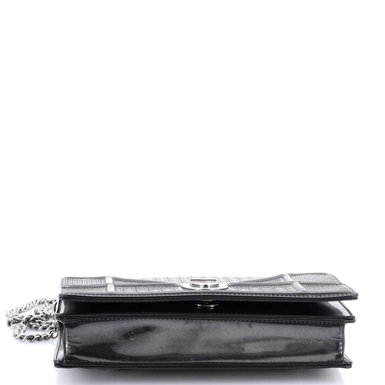 Diorama Wallet on Chain Cannage Embossed Calfskin - Deep Luxury