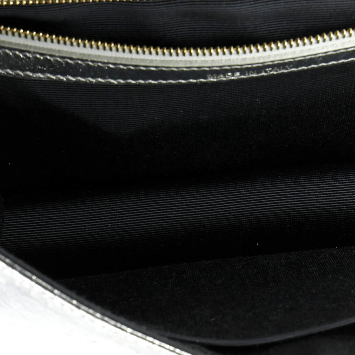 Diorama Flap Bag Crackled Deerskin Medium - Deep Luxury