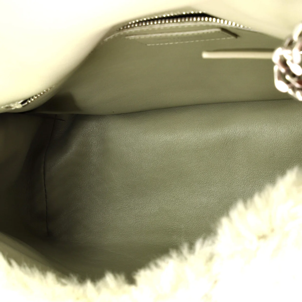 Niki Chain Flap Bag Matelasse Chevron Shearling Medium - Deep Luxury