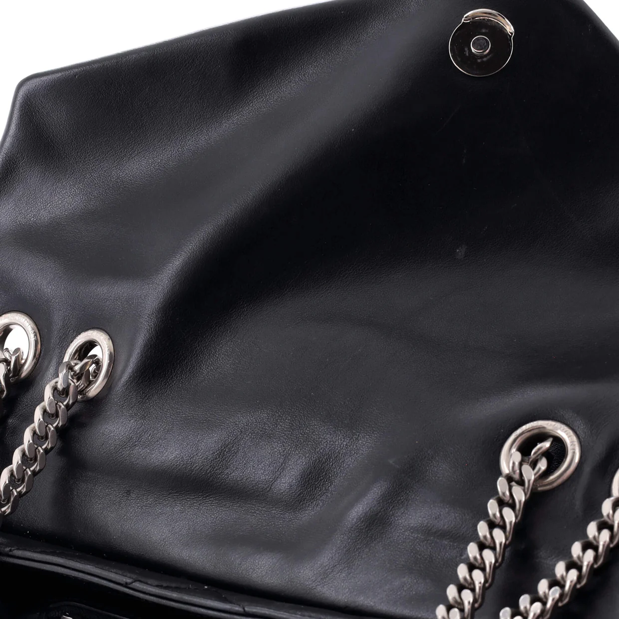 Loulou Shoulder Bag Matelasse Chevron Leather Medium - Deep Luxury