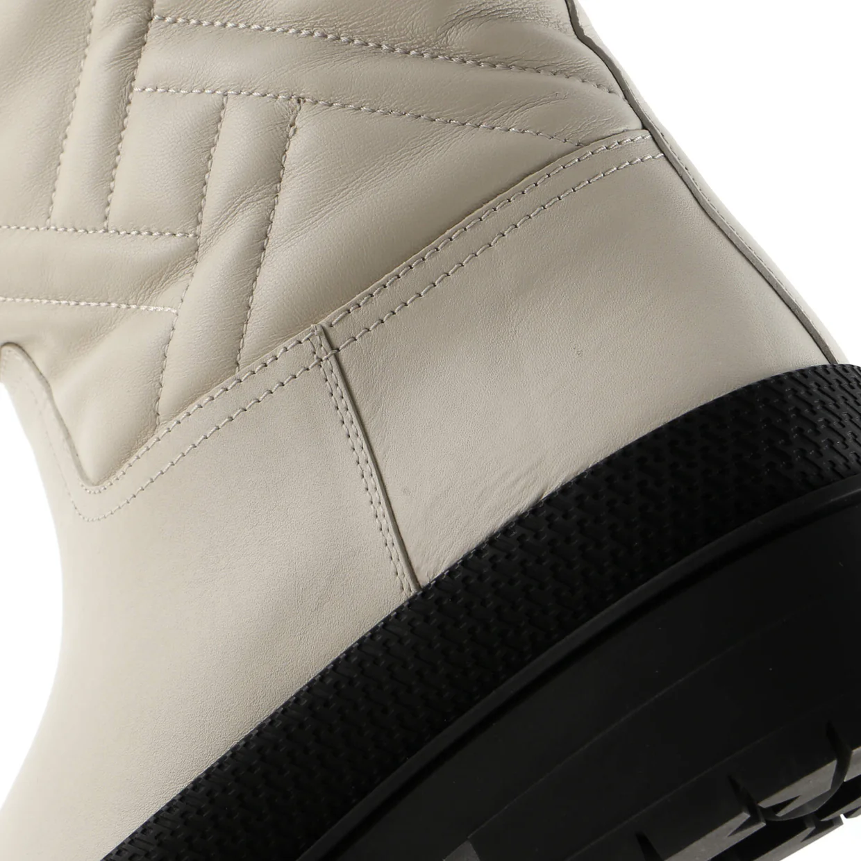 Women's Fuji Boots Quilted Leather - Deep Luxury