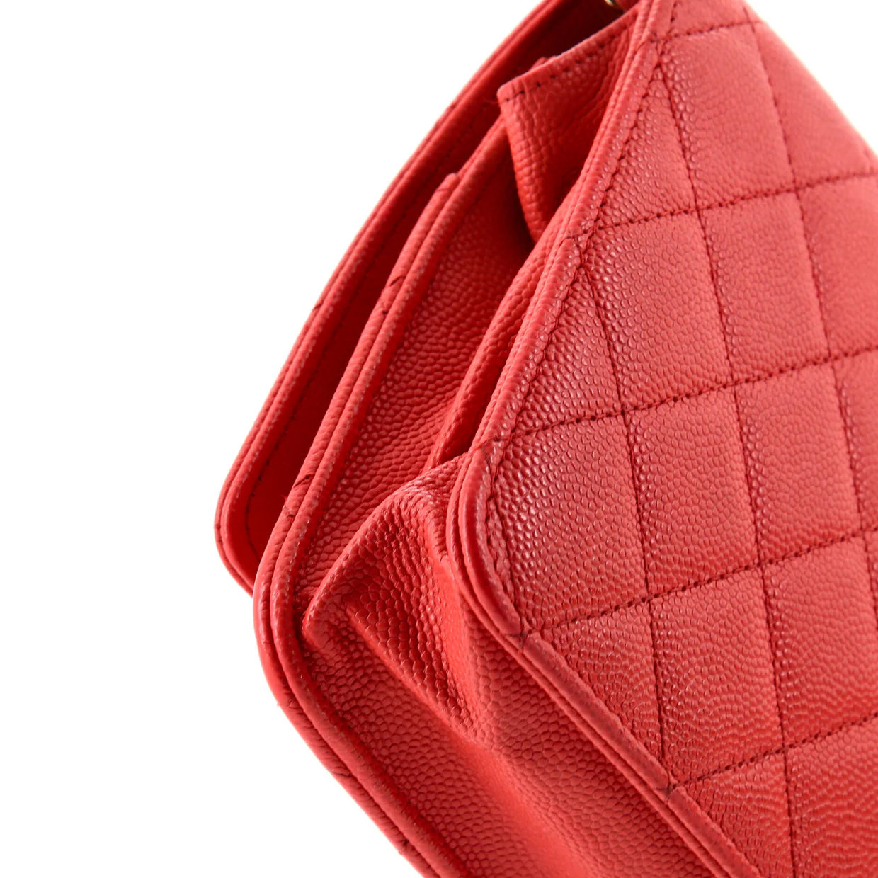 Golden Class Wallet on Chain Quilted Caviar - Deep Luxury