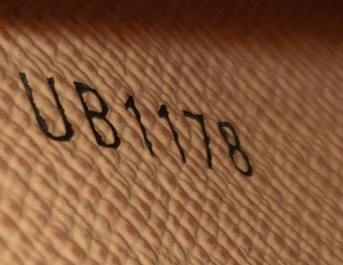 Weekend Pochette Limited Edition Damier Summer Trunks - Deep Luxury