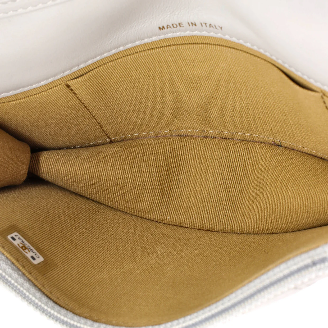 Pearl Crush Flap Phone Holder with Chain Quilted Lambskin - Deep Luxury