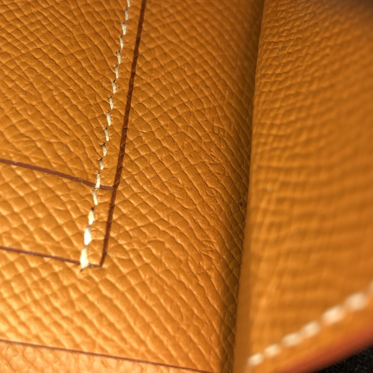 Chaine d’Ancre To Go Wallet Epsom - Deep Luxury