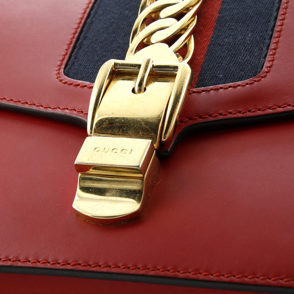 Sylvie Shoulder Bag Leather Small - Deep Luxury