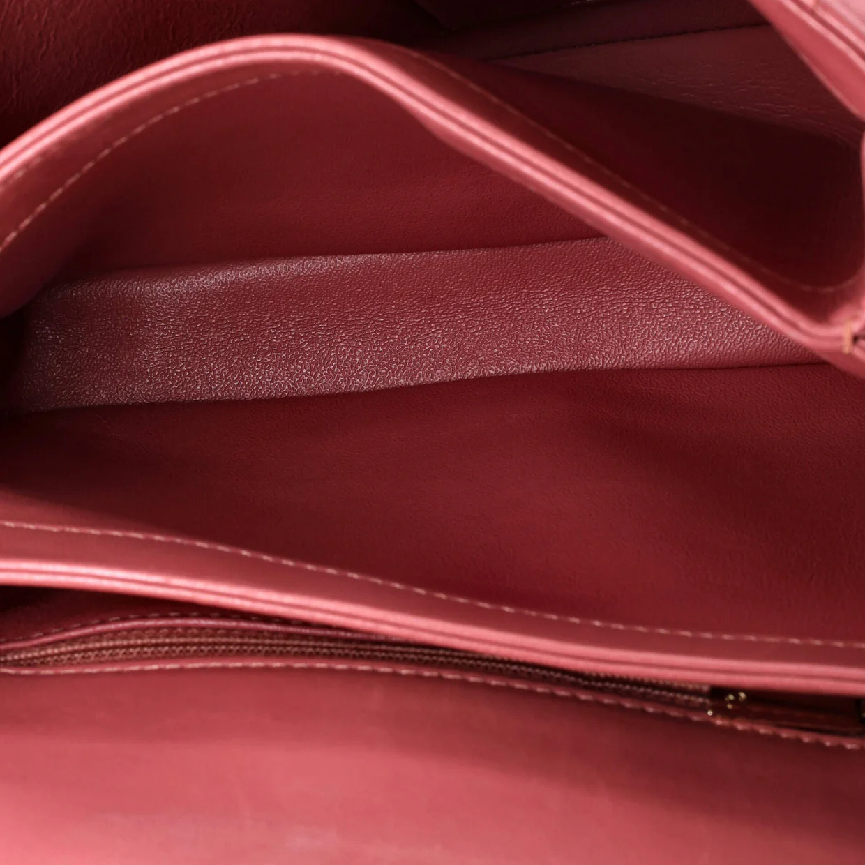 Trendy CC Top Handle Bag Chevron Lambskin Small - Deep Luxury