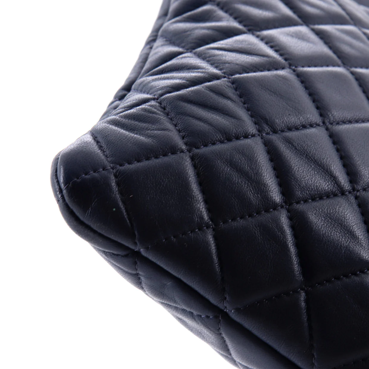 O Case Clutch Quilted Lambskin Large - Deep Luxury