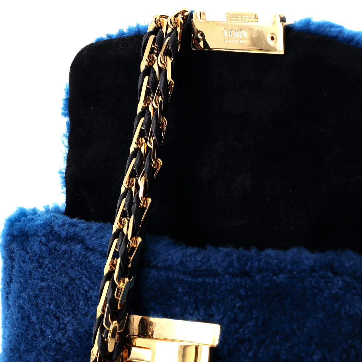 Be Baguette Flap Bag Shearling Medium - Deep Luxury