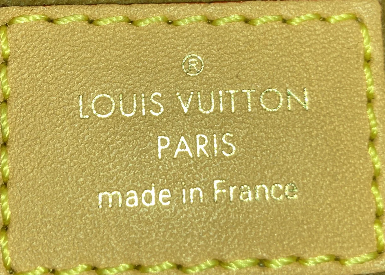 Boite Chapeau Souple Bag Monogram Canvas MM - Deep Luxury