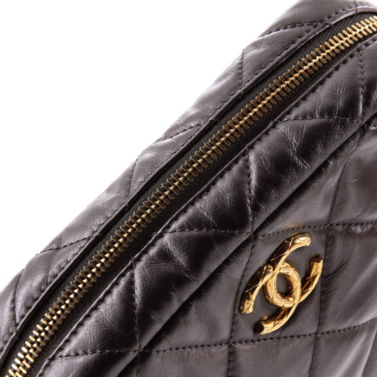 CC Pearl Medallion Camera Case Quilted Calfskin Mini - Deep Luxury