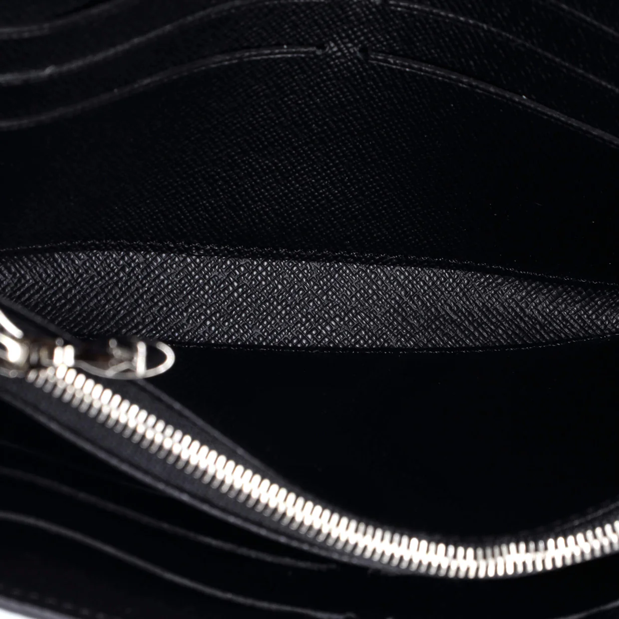 Twist Wallet Epi Leather - Deep Luxury