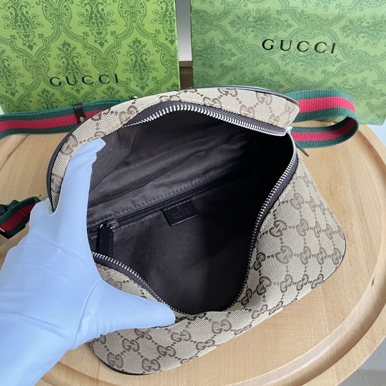 GUCCI
