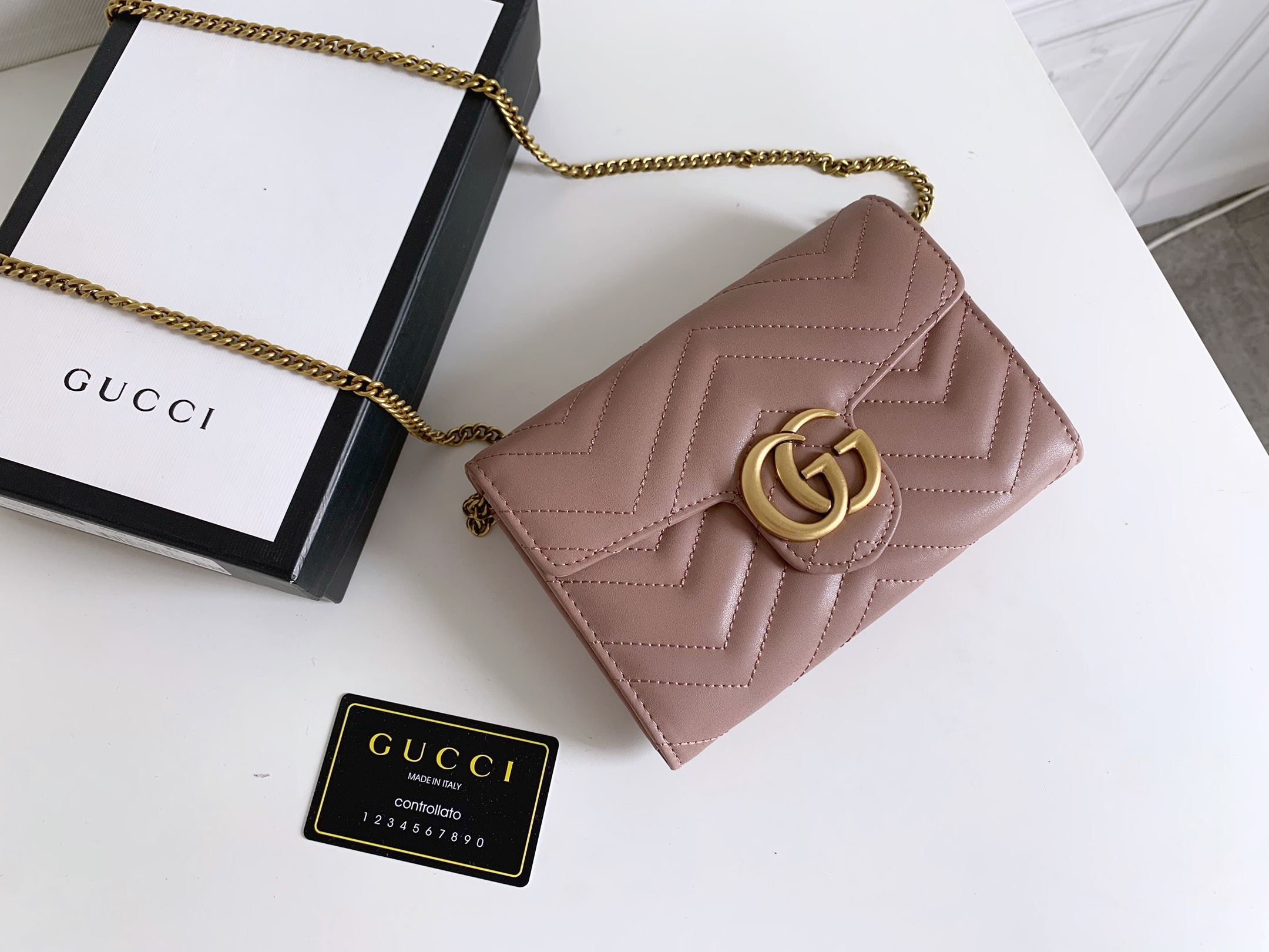 GUCCI