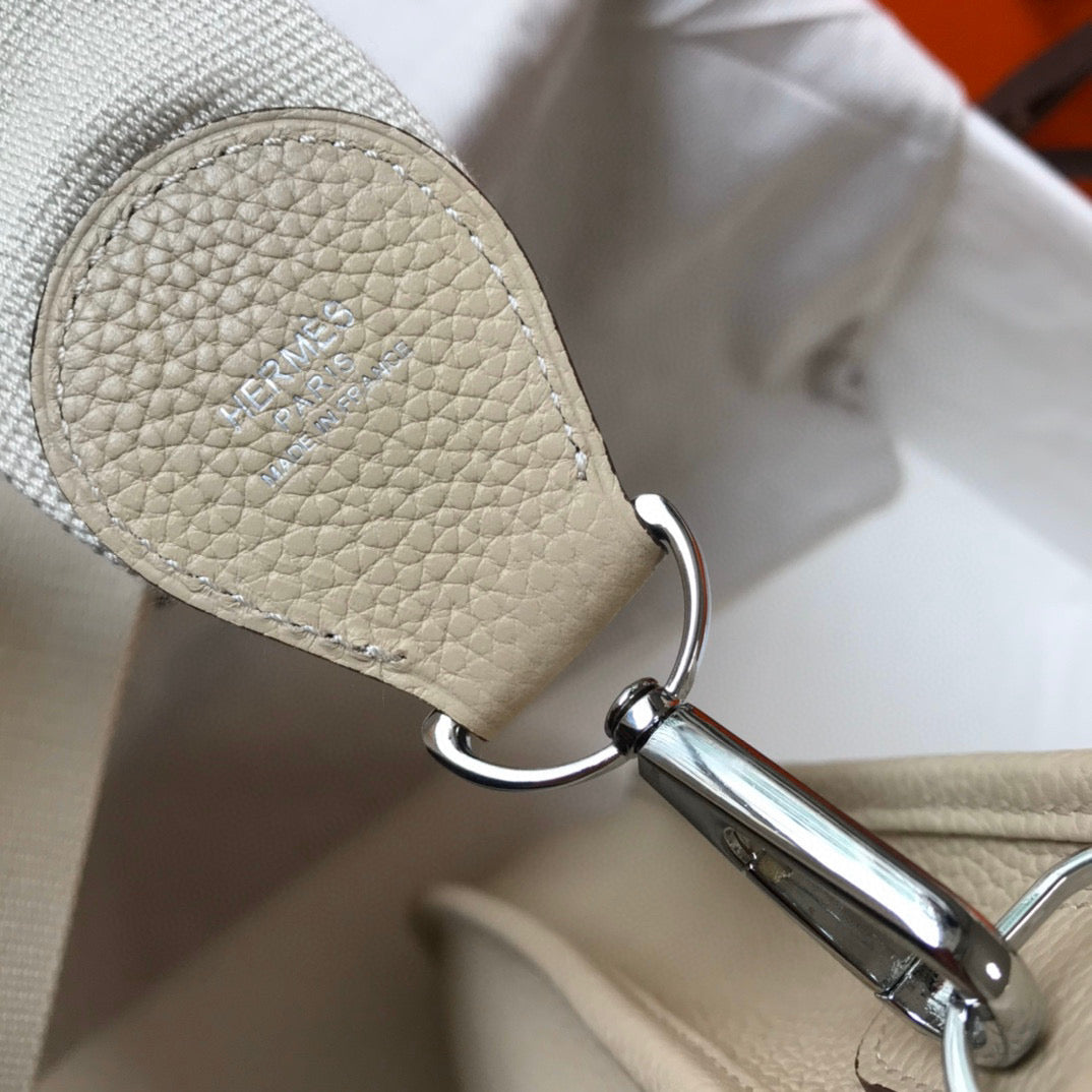 Replica Hermes H083435 Evelyne III 29 Shoulder Bag Silver Hardware Beige