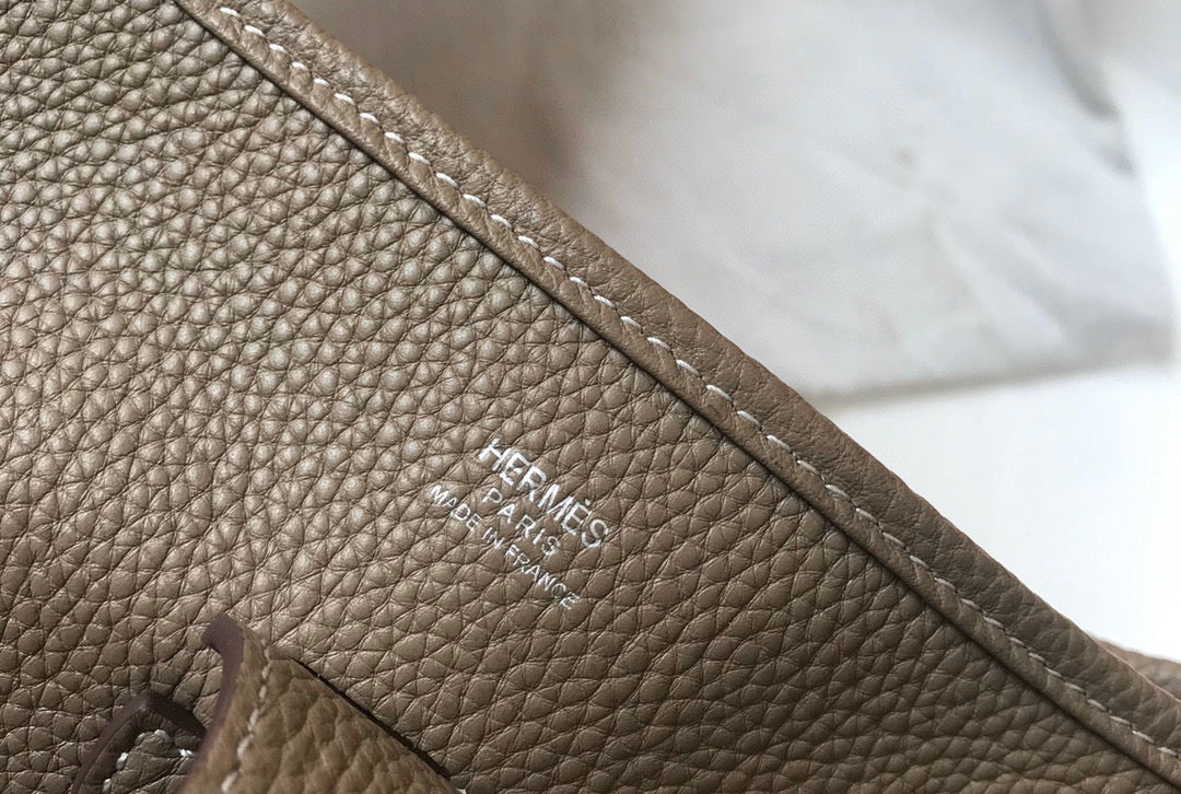 Replica Hermes H083435 Evelyne III 29 Shoulder Bag Silver Hardware Gray