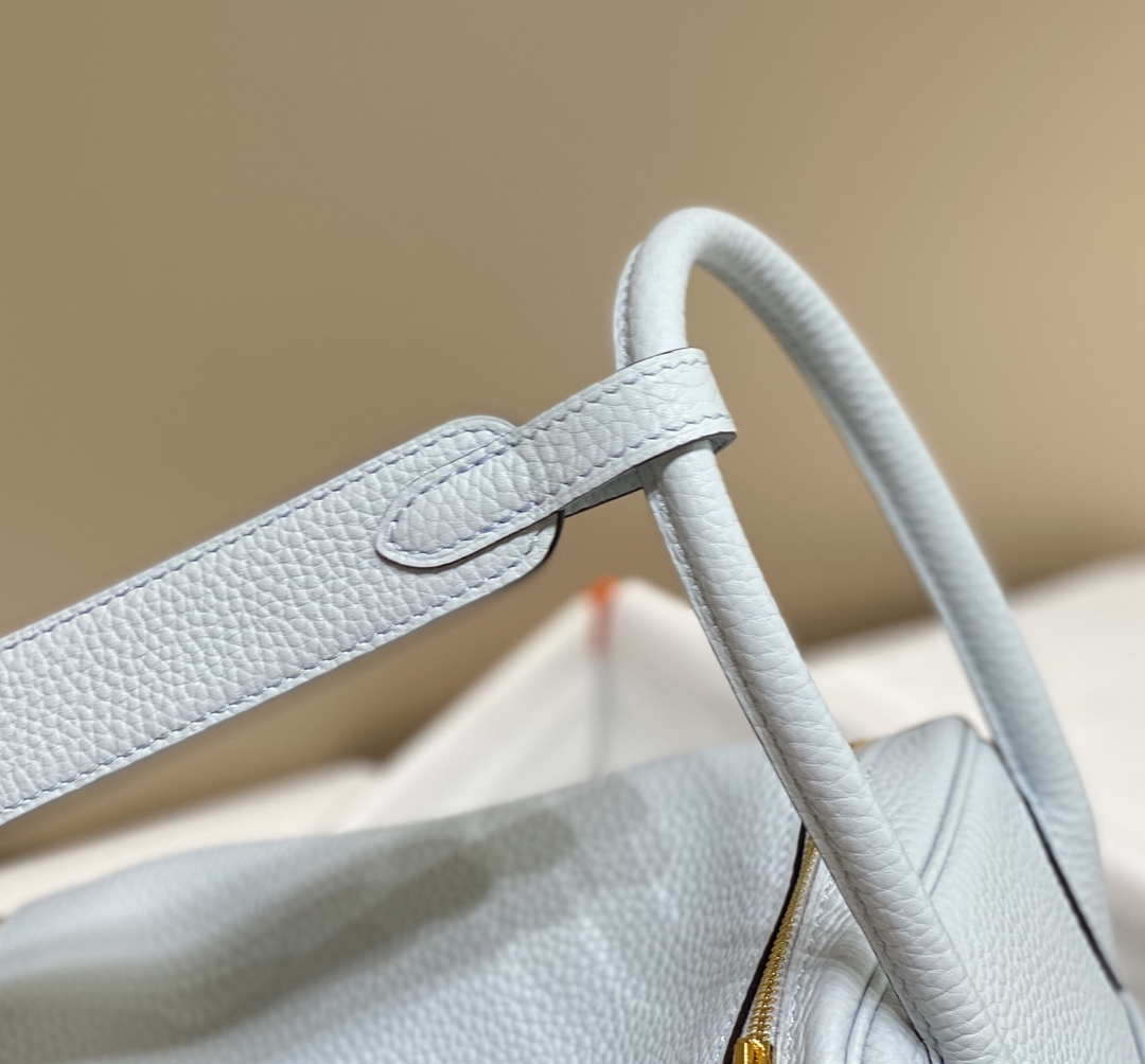 Replica Hermes H073428 Lindy Bag 26 30 H231956