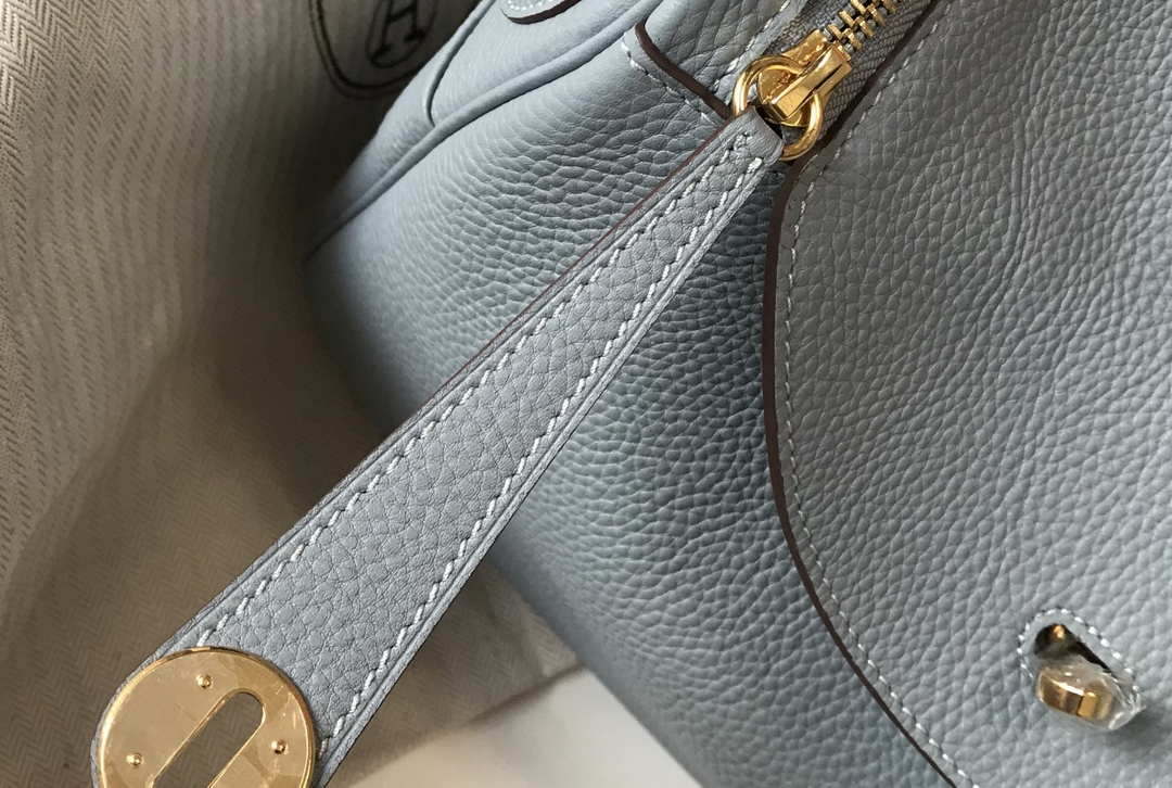 Replica Hermes H073428 Lindy Bag 26 30 H231949
