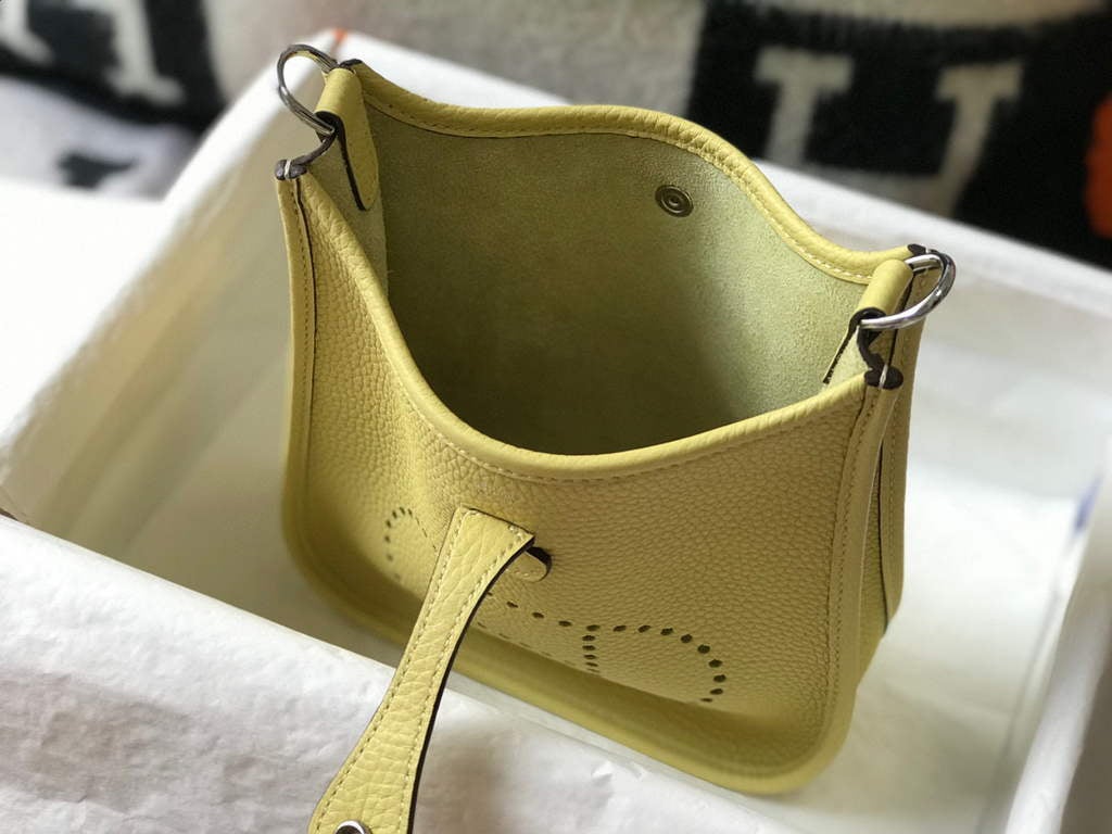 Replica Hermes Evelyne Bag Designer Hermes Mini Crossbody Real Bag 20434 Light Yellow