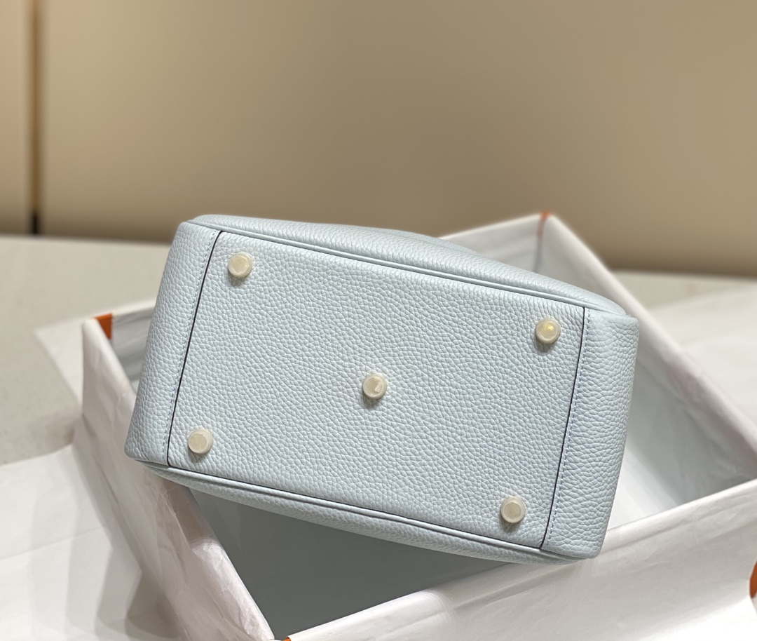 Replica Hermes H073428 Lindy Bag 26 30 H231956