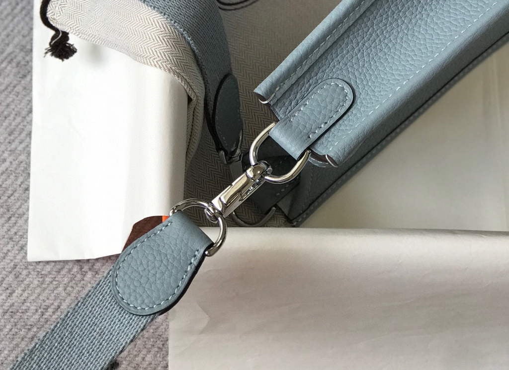 Replica Hermes Evelyne Bag Designer Hermes Mini Crossbody Real Bag 20431 Light Blue