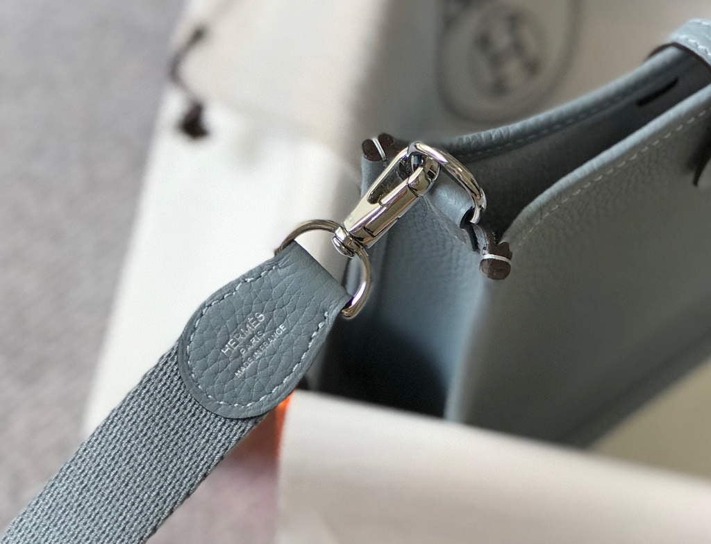 Replica Hermes Evelyne Bag Designer Hermes Mini Crossbody Real Bag 20431 Light Blue