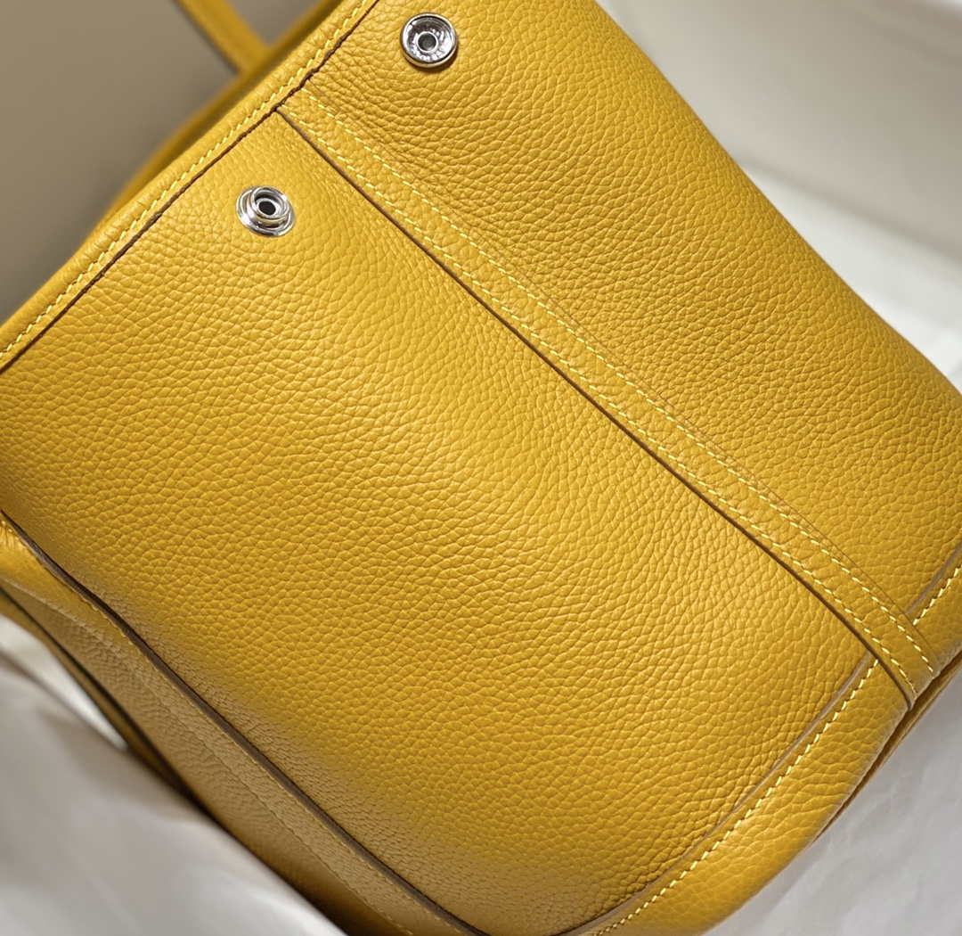 Replica Hermes Yellow Clemence Garden Party 30cm Bag H239041