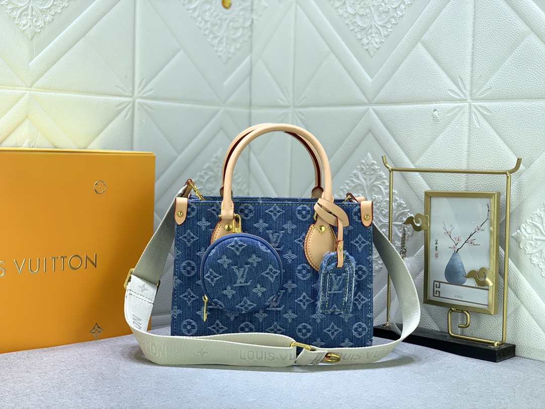 LOUIS VUITTON