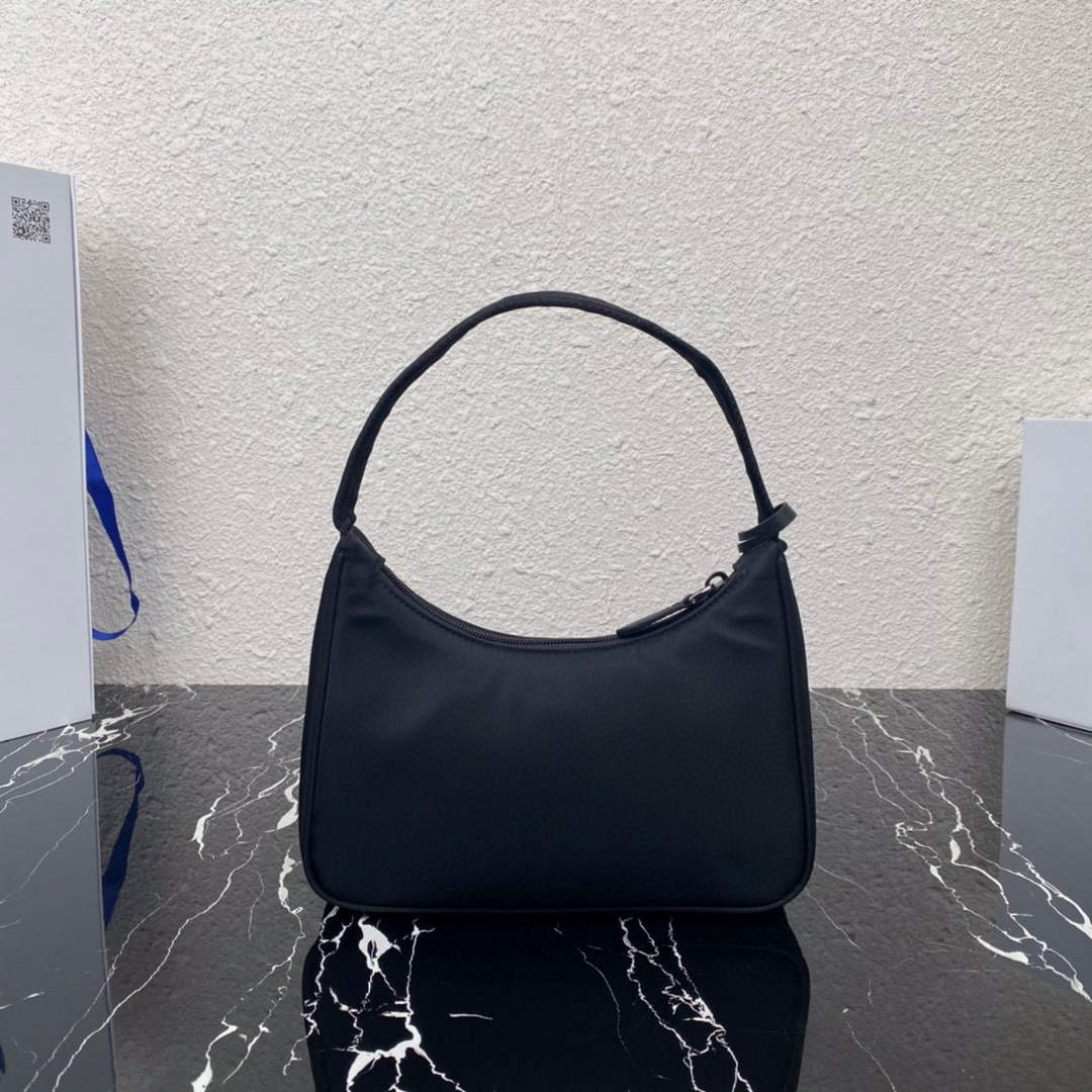 Replica Prada 1NE515 Re-Nylon Re-Edition 2000 mini-bag black red