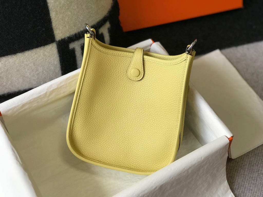 Replica Hermes Evelyne Bag Designer Hermes Mini Crossbody Real Bag 20434 Light Yellow