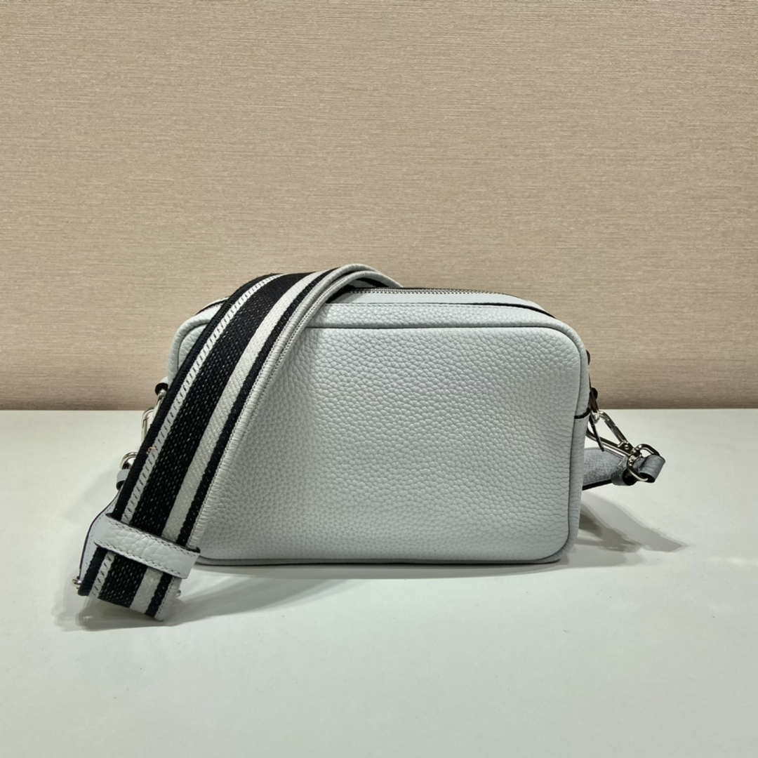 Replica Prada Leather bag with shoulder strap 1BH082 White