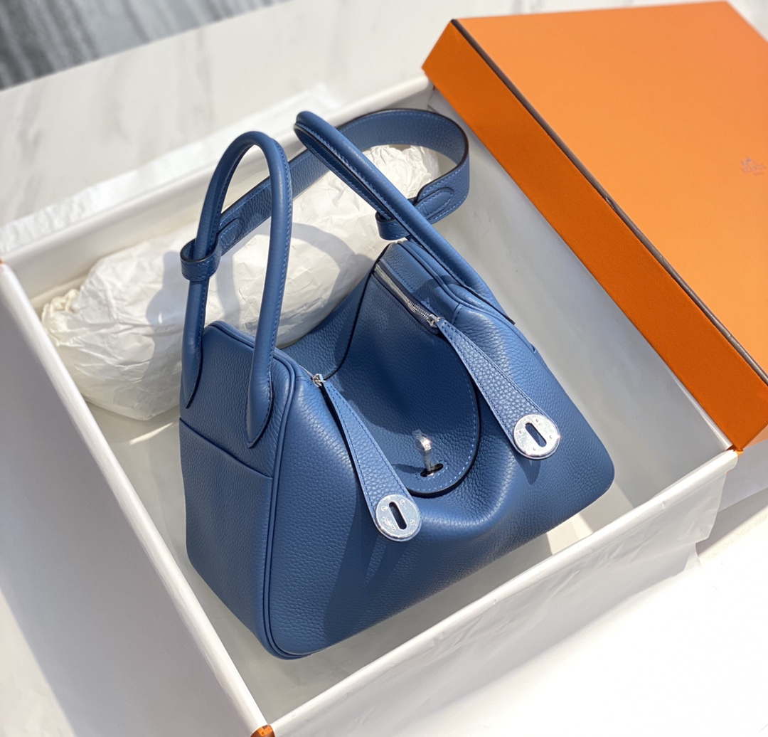 Replica Hermes H073428 Lindy Bag 26 30 H231953