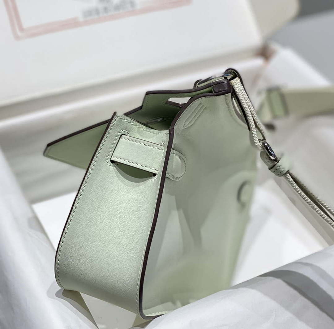 Replica Hermes 316413 Jyspiere Leather Hermes bags Light Green H900919