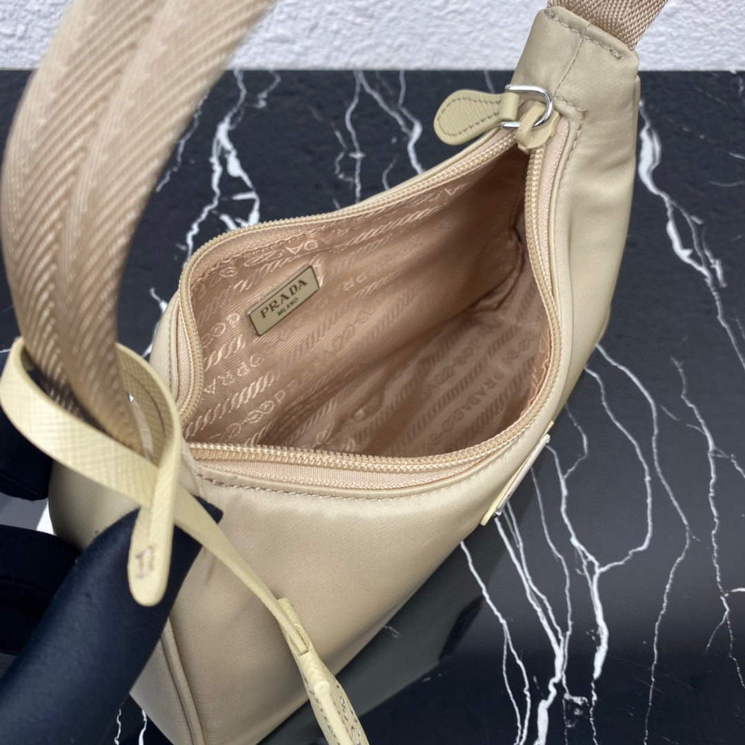 Replica Prada 1NE515 Re-Nylon Re-Edition 2000 mini-bag Apricot