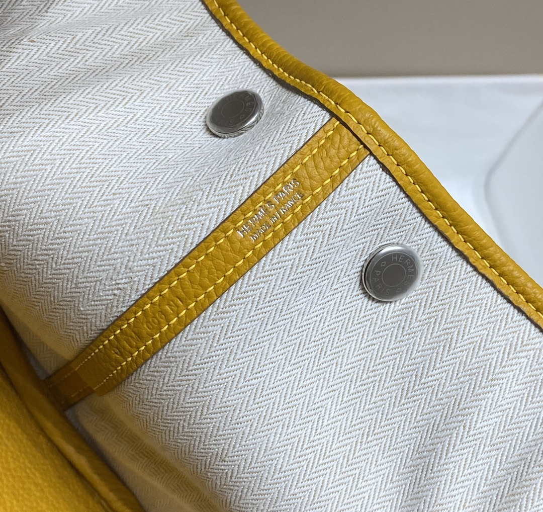 Replica Hermes Yellow Clemence Garden Party 30cm Bag H239041