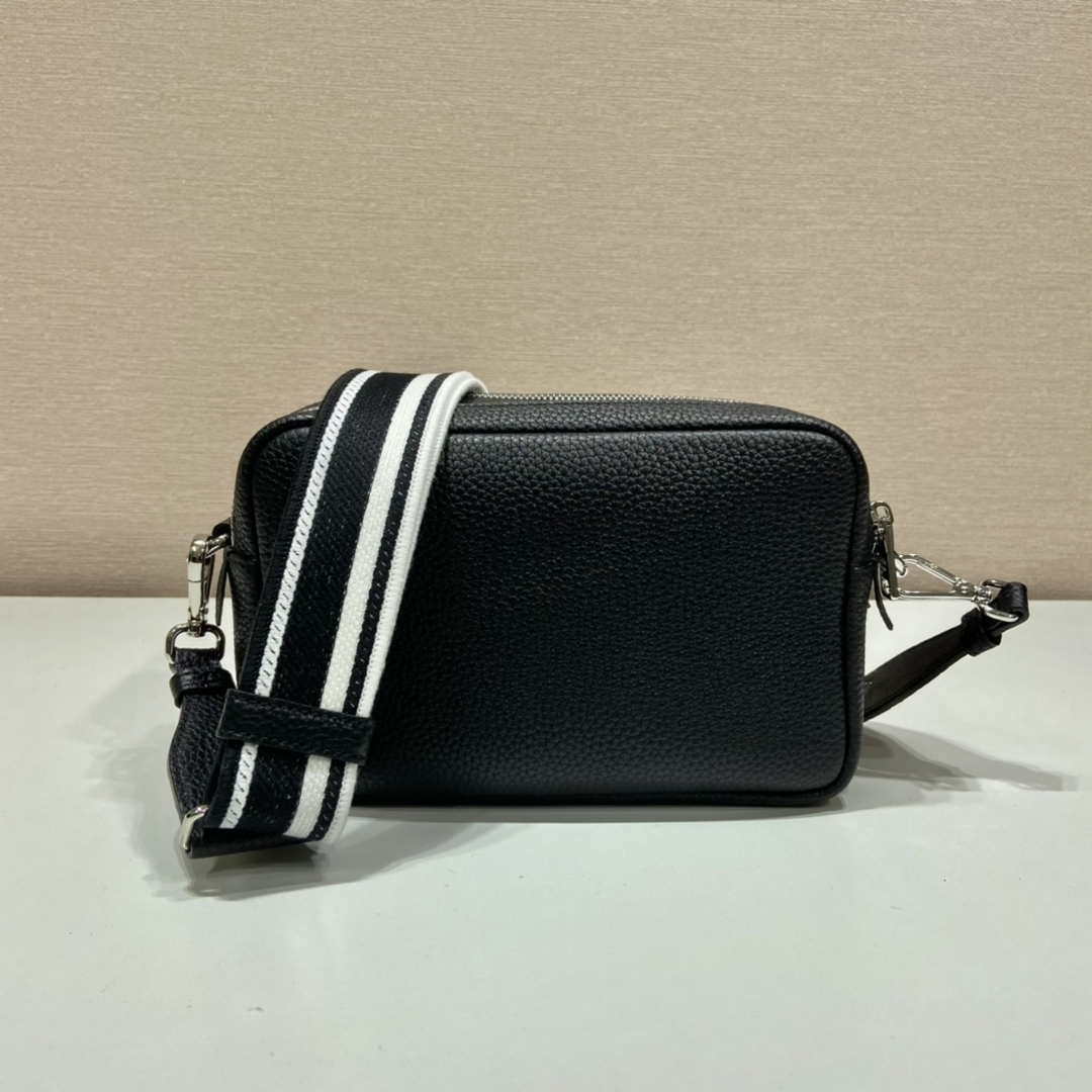 Replica Prada Leather bag with shoulder strap 1BH082 Black