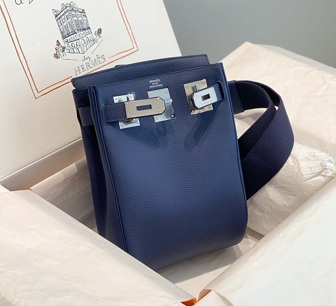 Replica Hermes H083591CK89 Hac a Dos GM backpack Navy blue