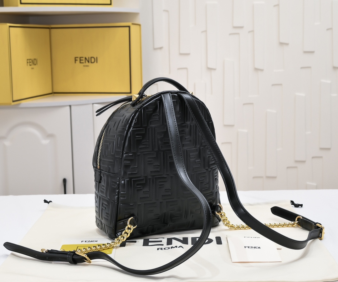 FENDI