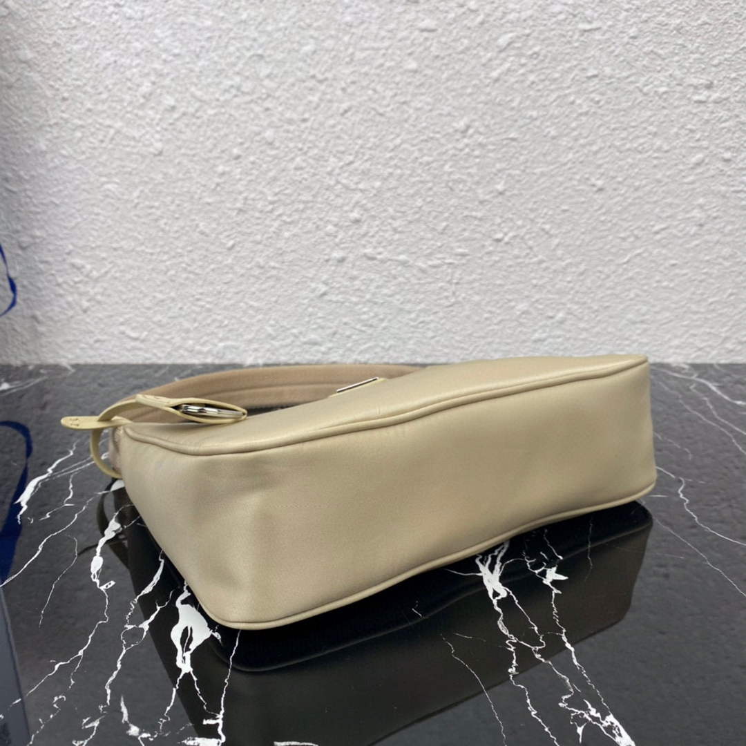 Replica Prada 1NE515 Re-Nylon Re-Edition 2000 mini-bag Apricot