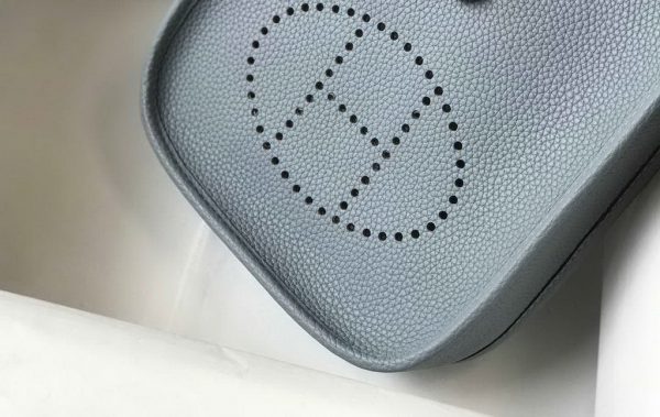 Replica Hermes Evelyne Bag Designer Hermes Mini Crossbody Bag 20394 Gold Buckle Light Blue