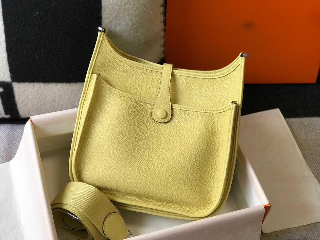 Replica Hermes H083435 Evelyne III 29 Shoulder Bag Silver Hardware Lemon Yellow