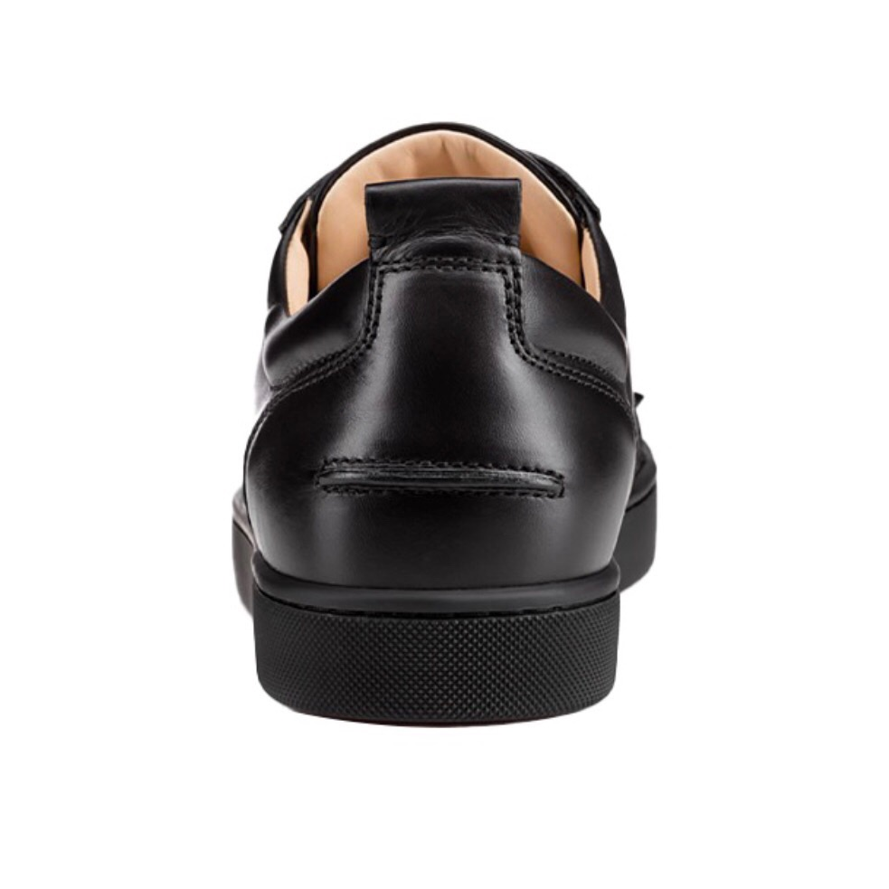 Christian Louboutin - louis junior spikes Low Top Black.