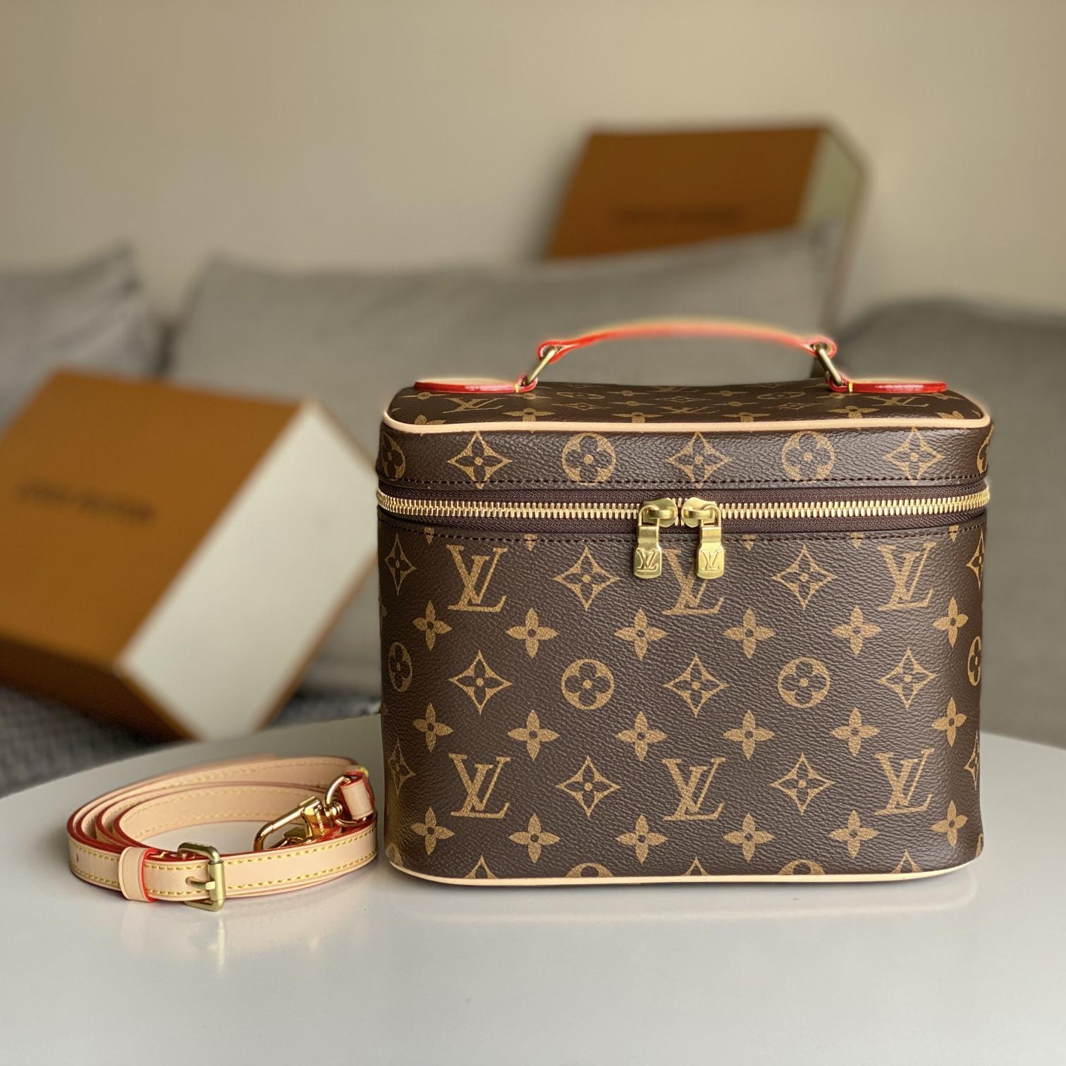 LV-nice bb Cosmetic bag