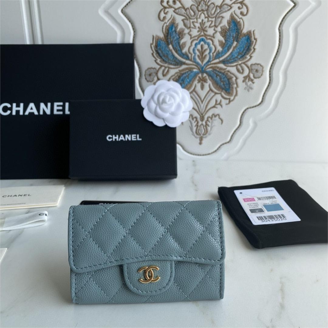 Chanel-Caviar, cowhide, gold buckle wallet