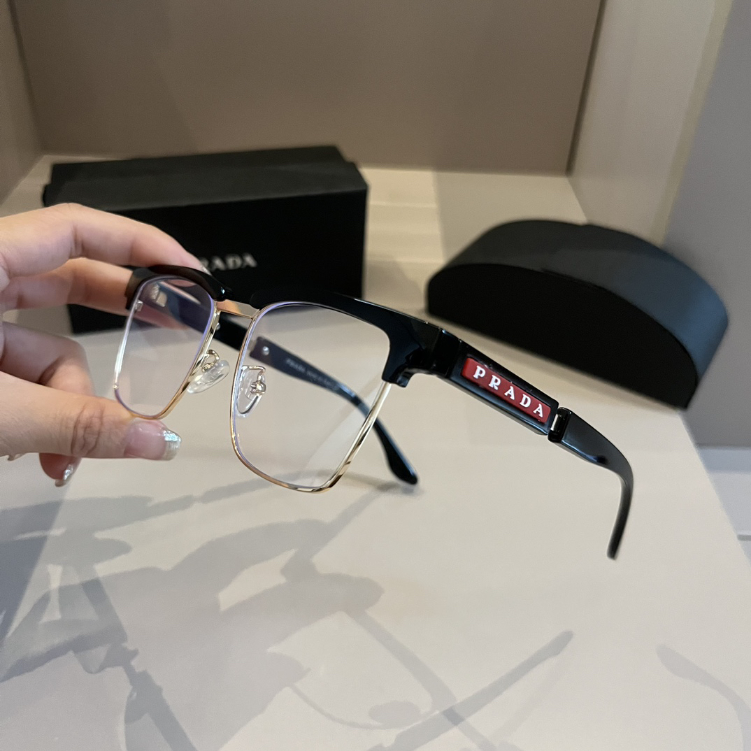 Prada-HD Polarized Sunglasses