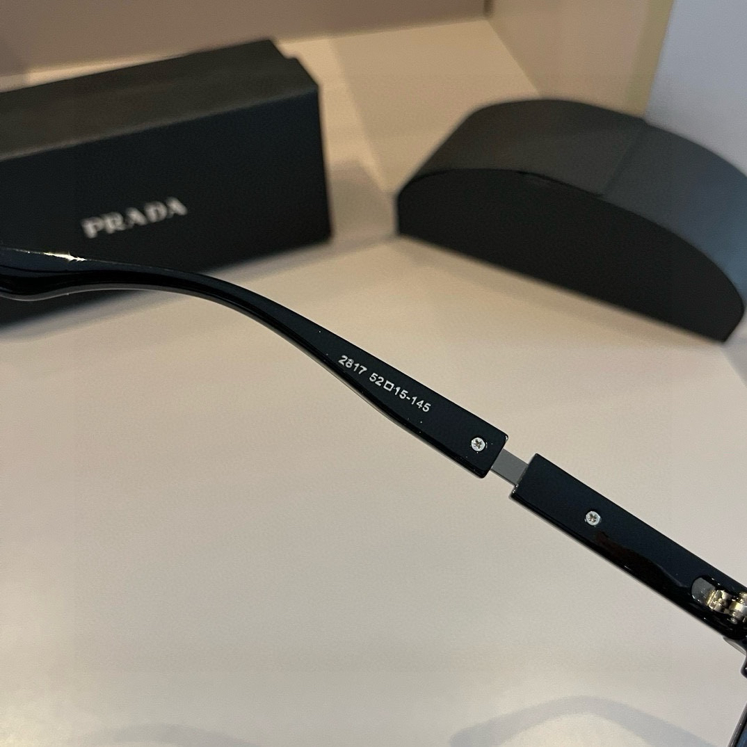 Prada-Cool Box Sunglasses