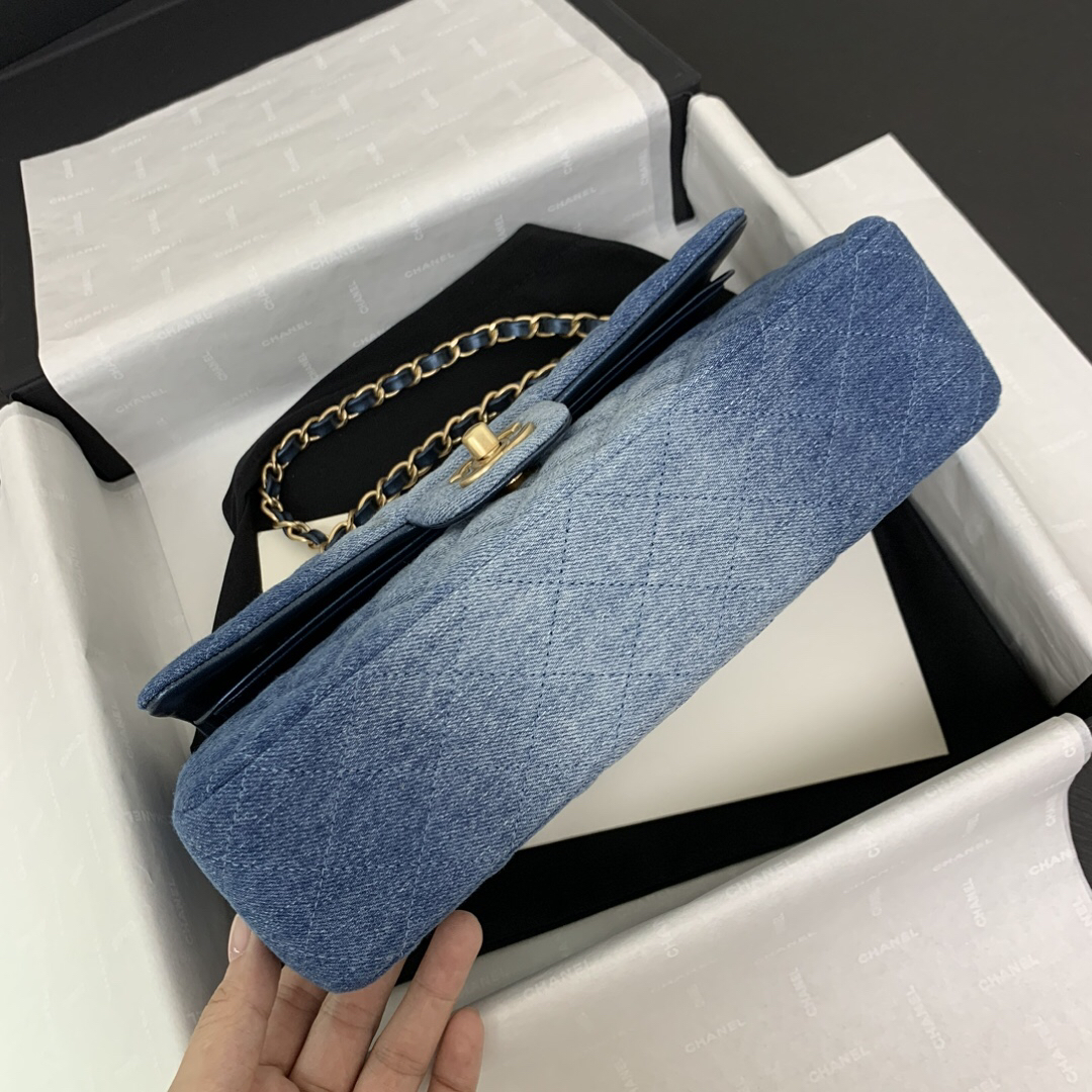 chanel - cf Gradient Denim Bag