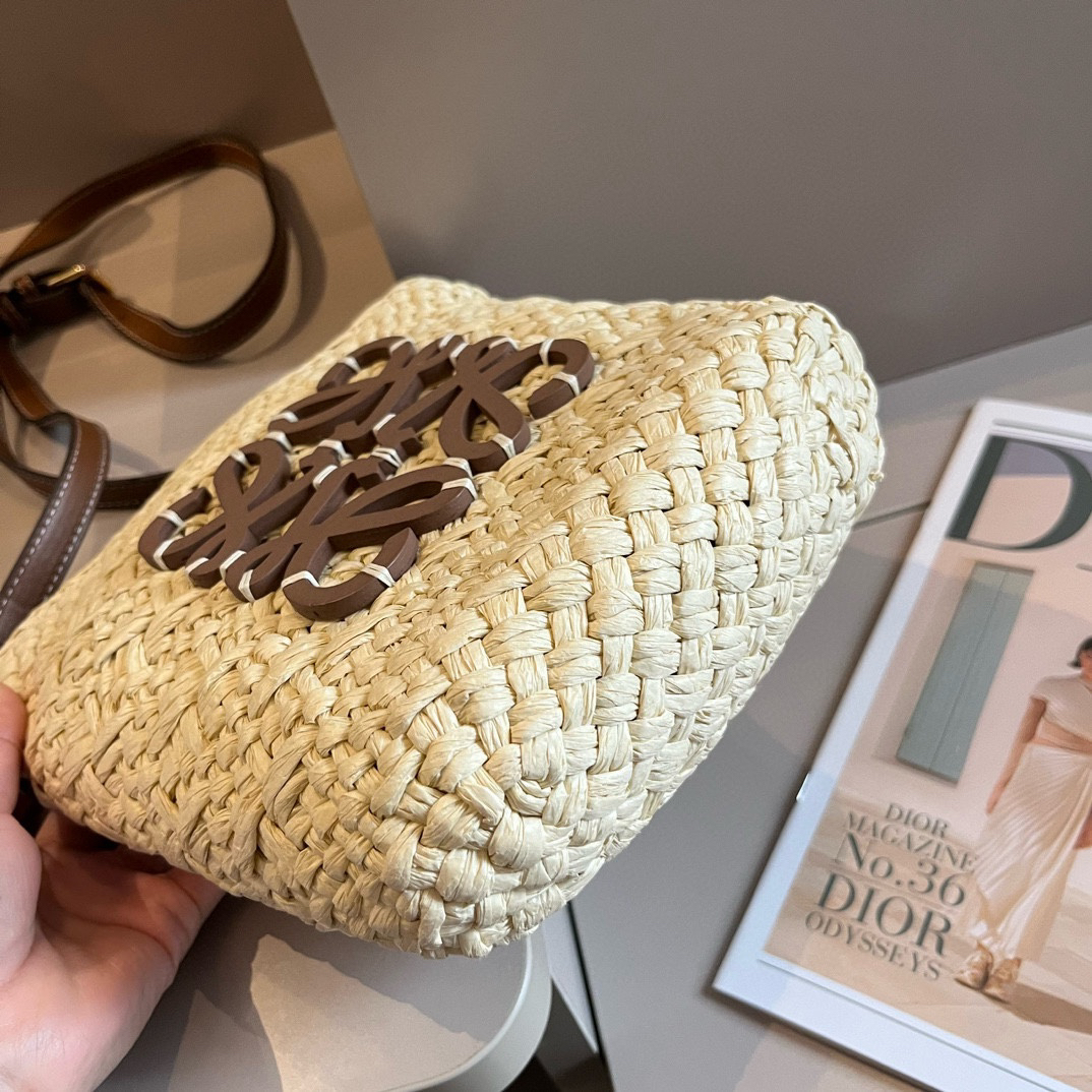 LOEWE-Summer Straw Bags