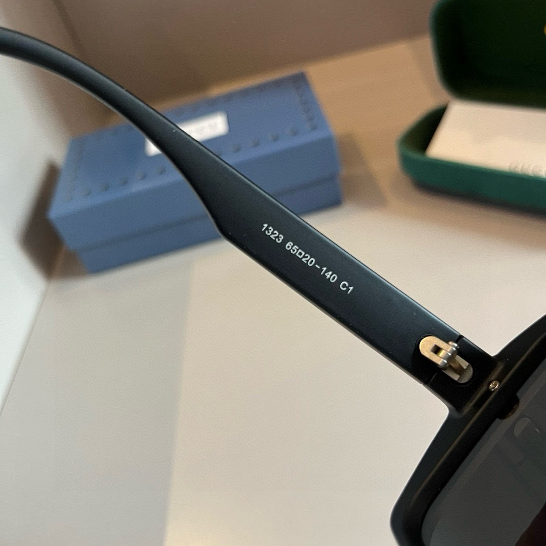 Gucci-unisex small box design sunglasses with a sense of design